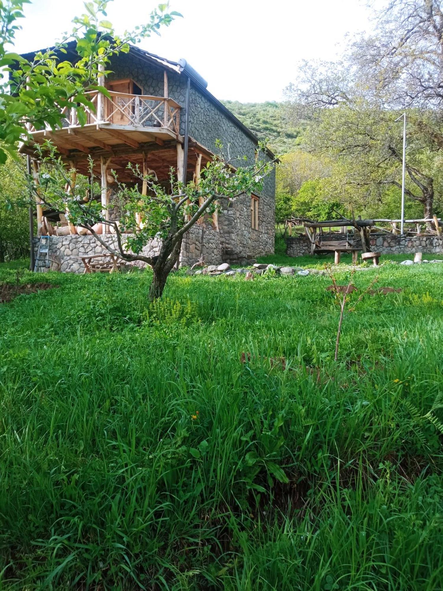 Hors'S Home Exterior photo